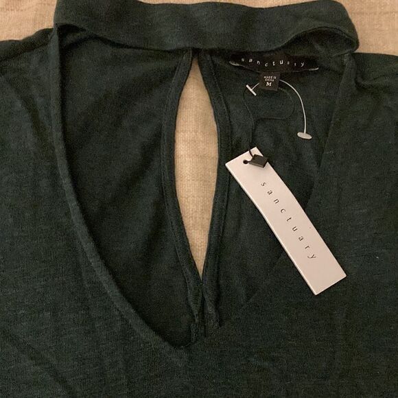 Sanctuary NWT Genevieve Linen Bell Sleeve Choker Top in Meadow Green. Size M. - Picture 7 of 7